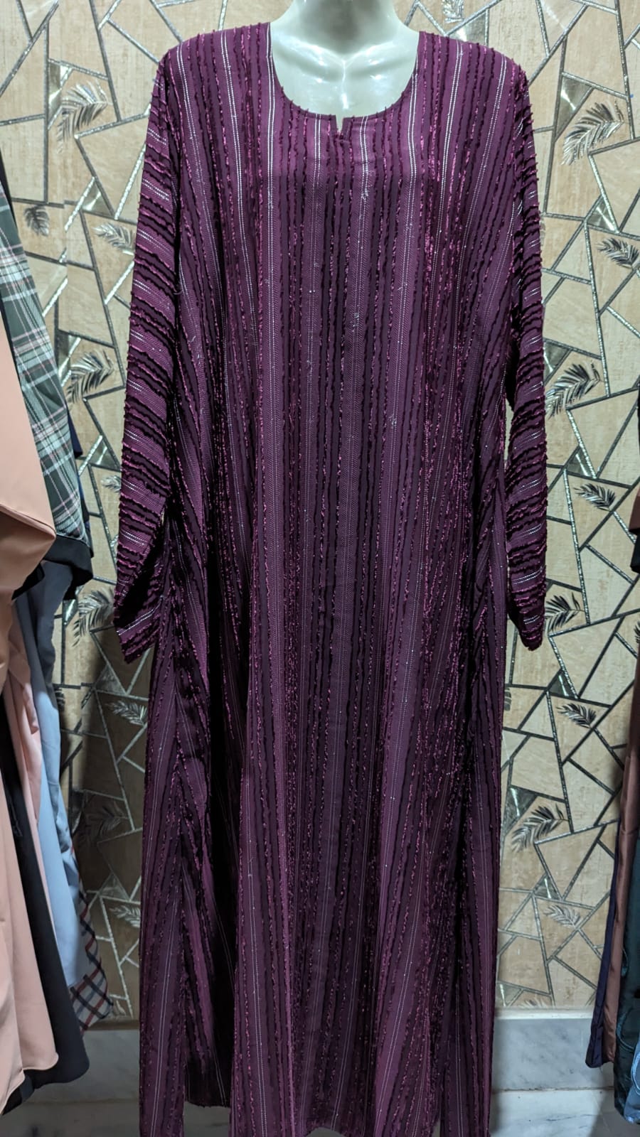 Striped Textured Abaya – Elegant & Comfortable (Multiple Colors Available)